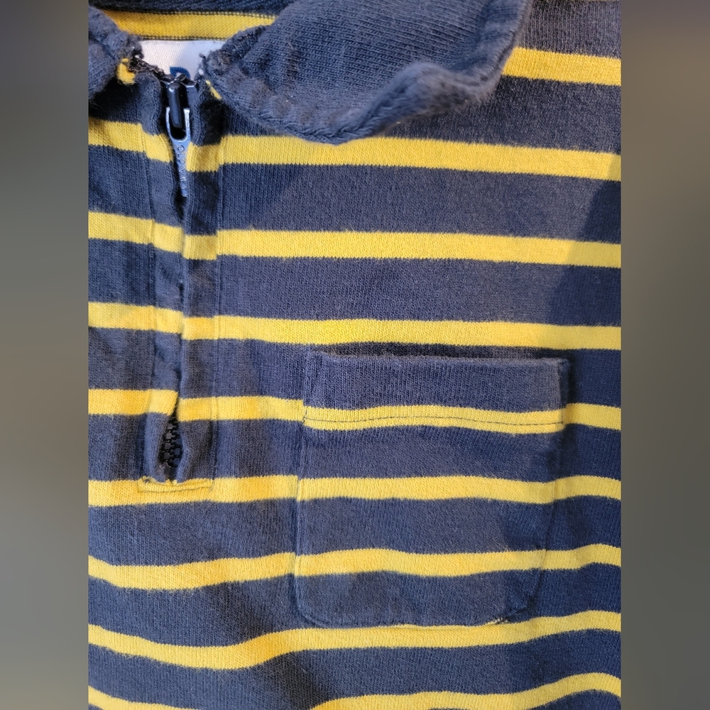 Old Navy Collared Long Sleeve Shirt 1/4 Zip Pocket 5t - Picture 2 of 6